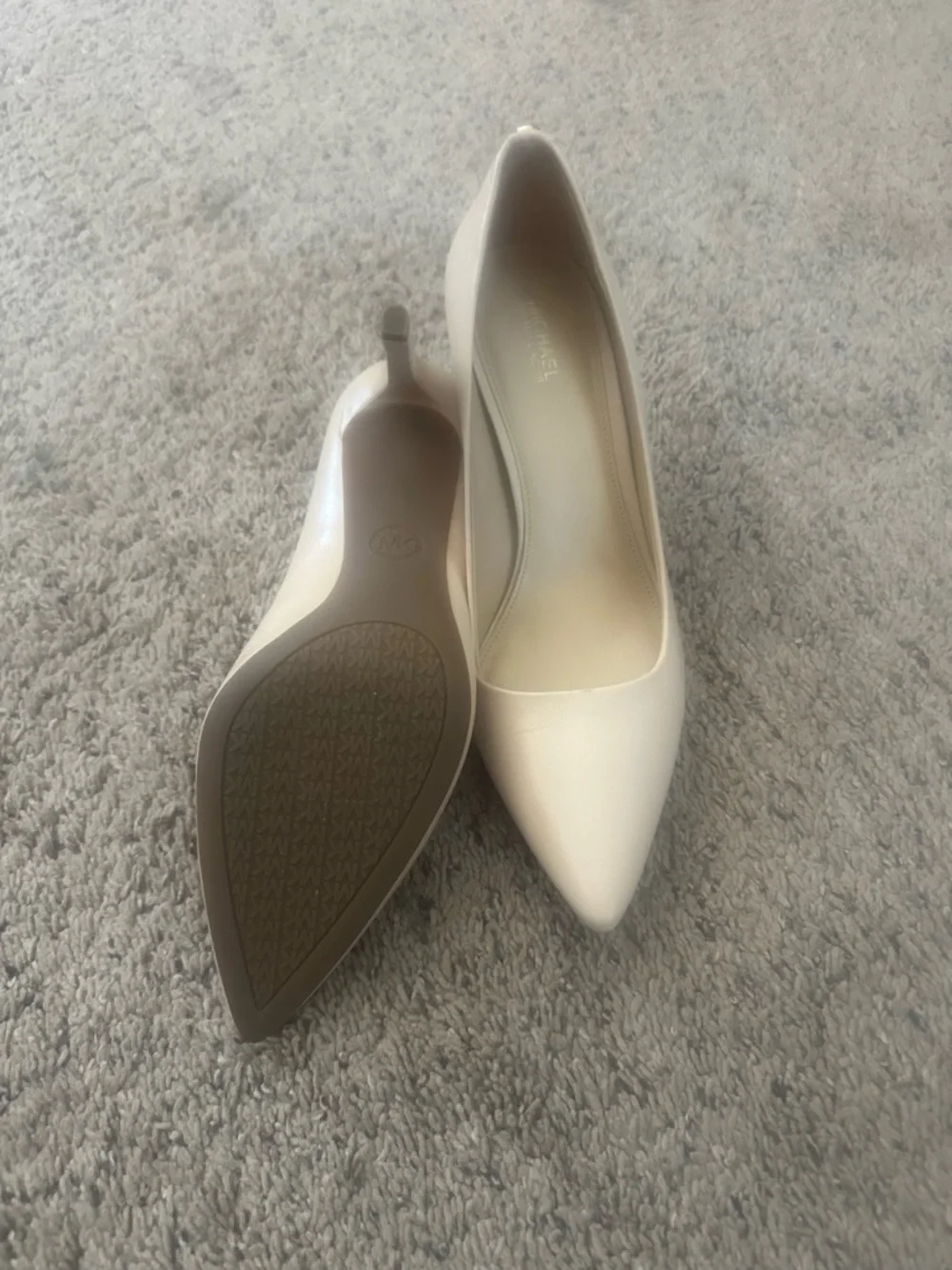 Michael Kors Blush Leather Pointed-Toe Pumps - Picture 3 of 3